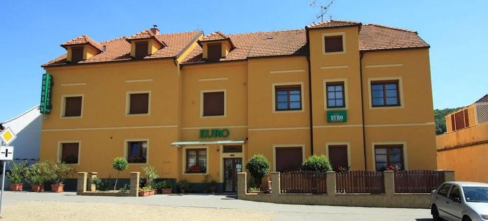 Pension Euro Mikulov Kültér fotó